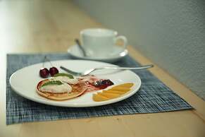 Tea for Two Hotel