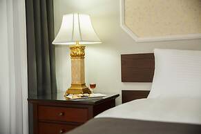 Tea for Two Hotel