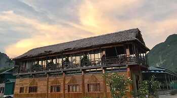 JOMO House Mai Chau