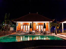 Juan Beach Bungalow