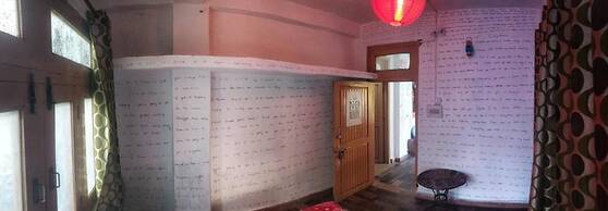 Nomads Hostel