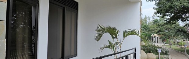 Nandi Residence
