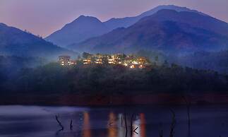 Contour Island Resort & Spa