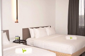 T+ Premium Hotel