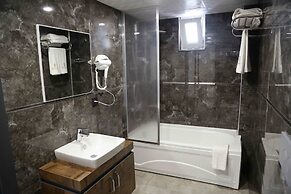 Ladik Hotel