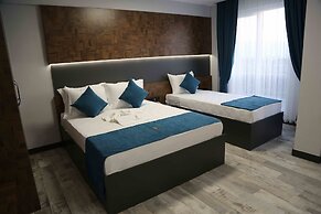 Ladik Hotel