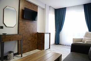 Ladik Hotel