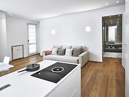 Lario Apartment