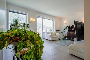 Victoria Apartment