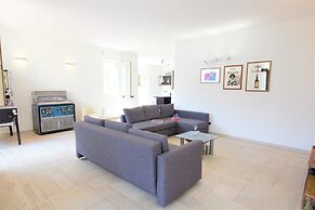 Villa Oliveto with Pool and Lake view