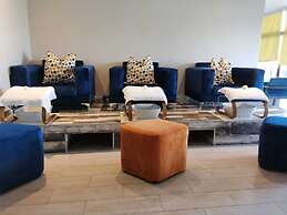 Blueberry Hill Hotel