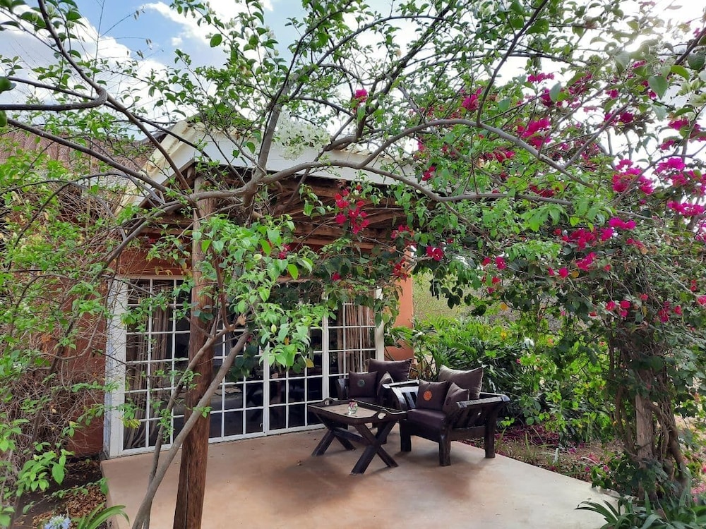 Olerai Lodge