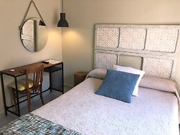 Vicente Home