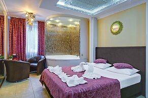 Hotel in Maryino