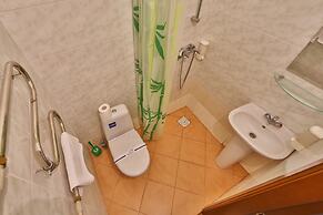 Barbaris Hotel