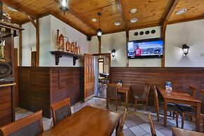 Barbaris Hotel