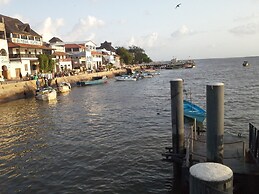 Lamu Sunsail Hotel