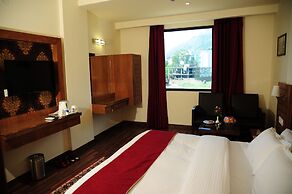 The Grand Sharan