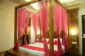 The Grand Sharan