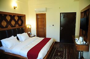 The Grand Sharan