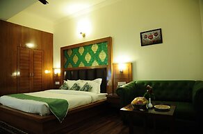 The Grand Sharan