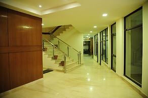 The Grand Sharan