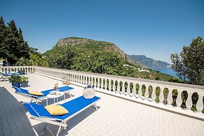 Villa Lamaro
