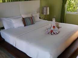 Vacation Villa Gated Only Minutes From Downtown