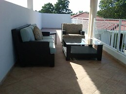 Vacation Villa Gated Only Minutes From Downtown