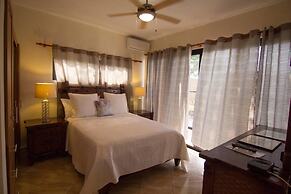 Two Bedroom Just Build Quiet and Private