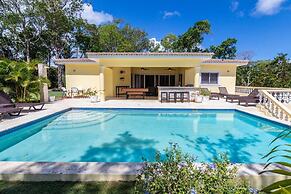 Private and Spacious 5 Bedroom Villa
