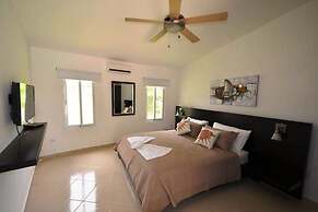 Specially Design 6 Bedroom Villa With King Beds