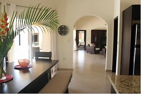 Villa With Jacuzzi, TVs in all Bedrooms