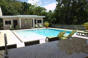 New six Bedroom With BBQ and Large Pool