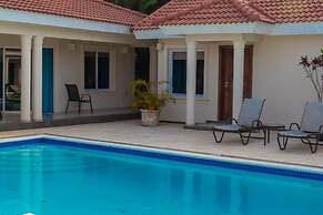 Privacy and Comfort Luxury 6 Bedroom Villa