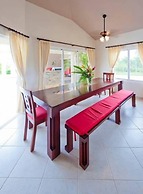 Privacy and Comfort Luxury 6 Bedroom Villa