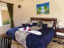 Elegant and Private 4 Bedroom Villa
