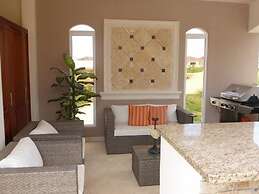 Newly Build Ocean View Villa