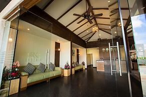 Hotel RK Gardenia