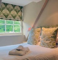 Langdon Court Hotel