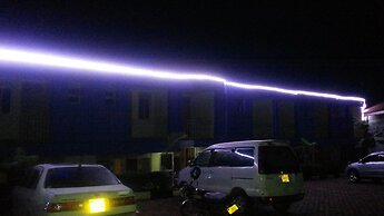 New Highway Hotel