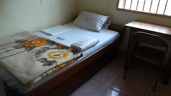 New Highway Hotel