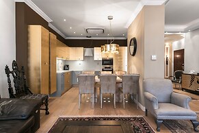 Aristotelous Grand View