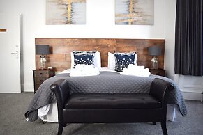 Woodlyn Guest House