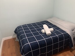 Dundas Guest House