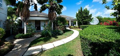 Villa Pandanus