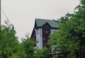 Garden Hotel