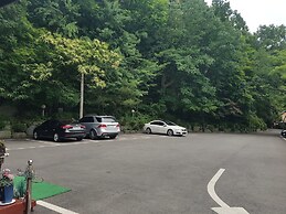 Garden Hotel
