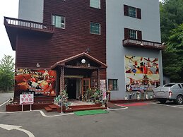 Garden Hotel