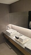 H hotel